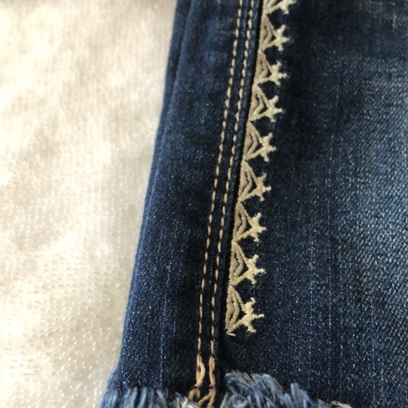 EST 1948 Denim Shorts - Picture 11 of 11